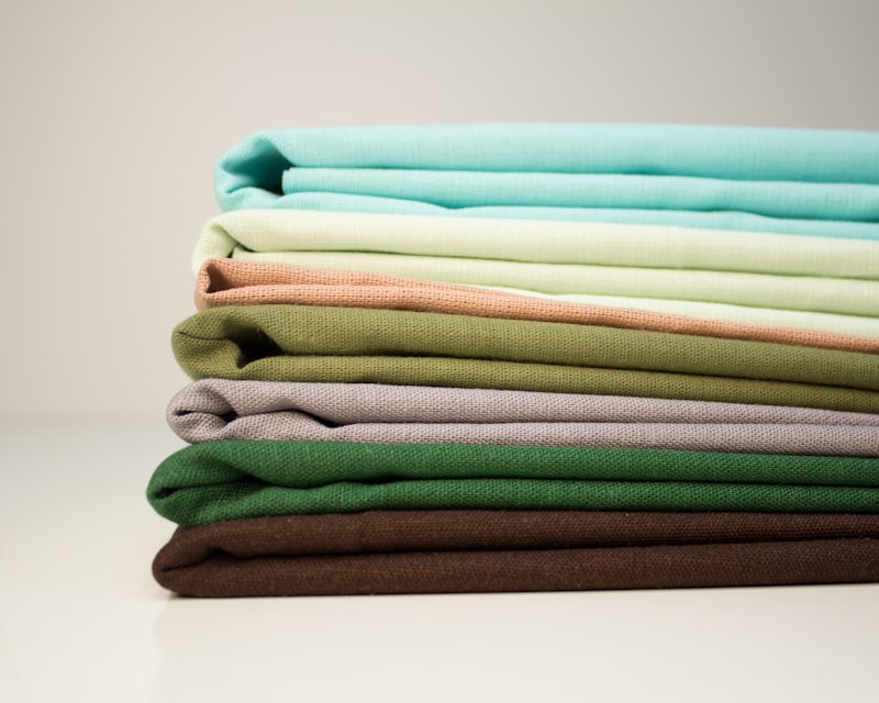 Table linen cover for rectangular table